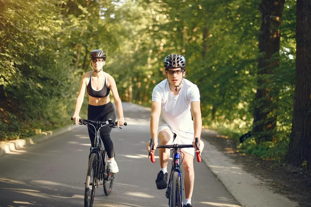 Pedaling to Wellness: The Health Benefits of Cycling and How Often You Should Ride