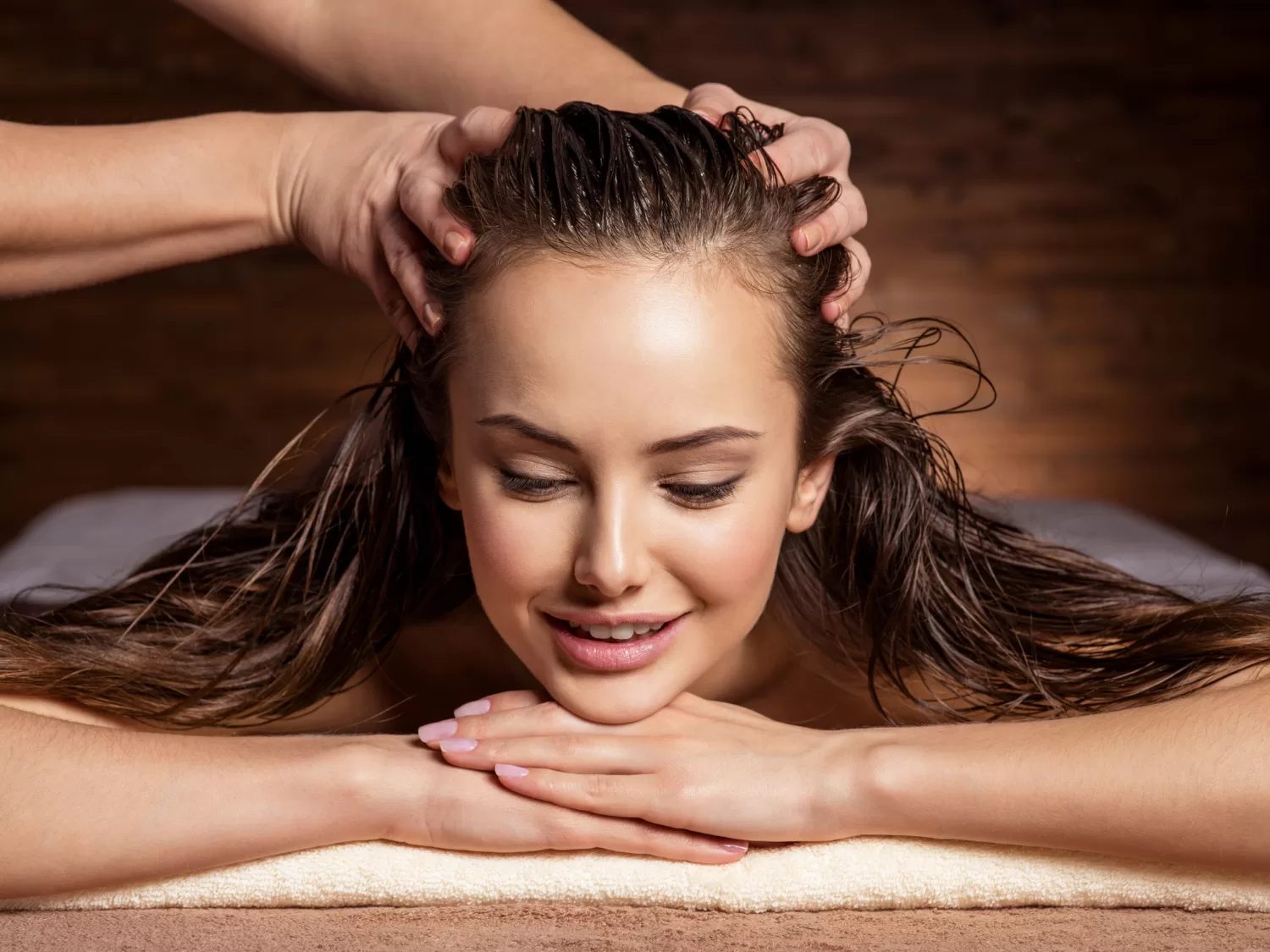 10 Natural Ways to Promote Hair Growth